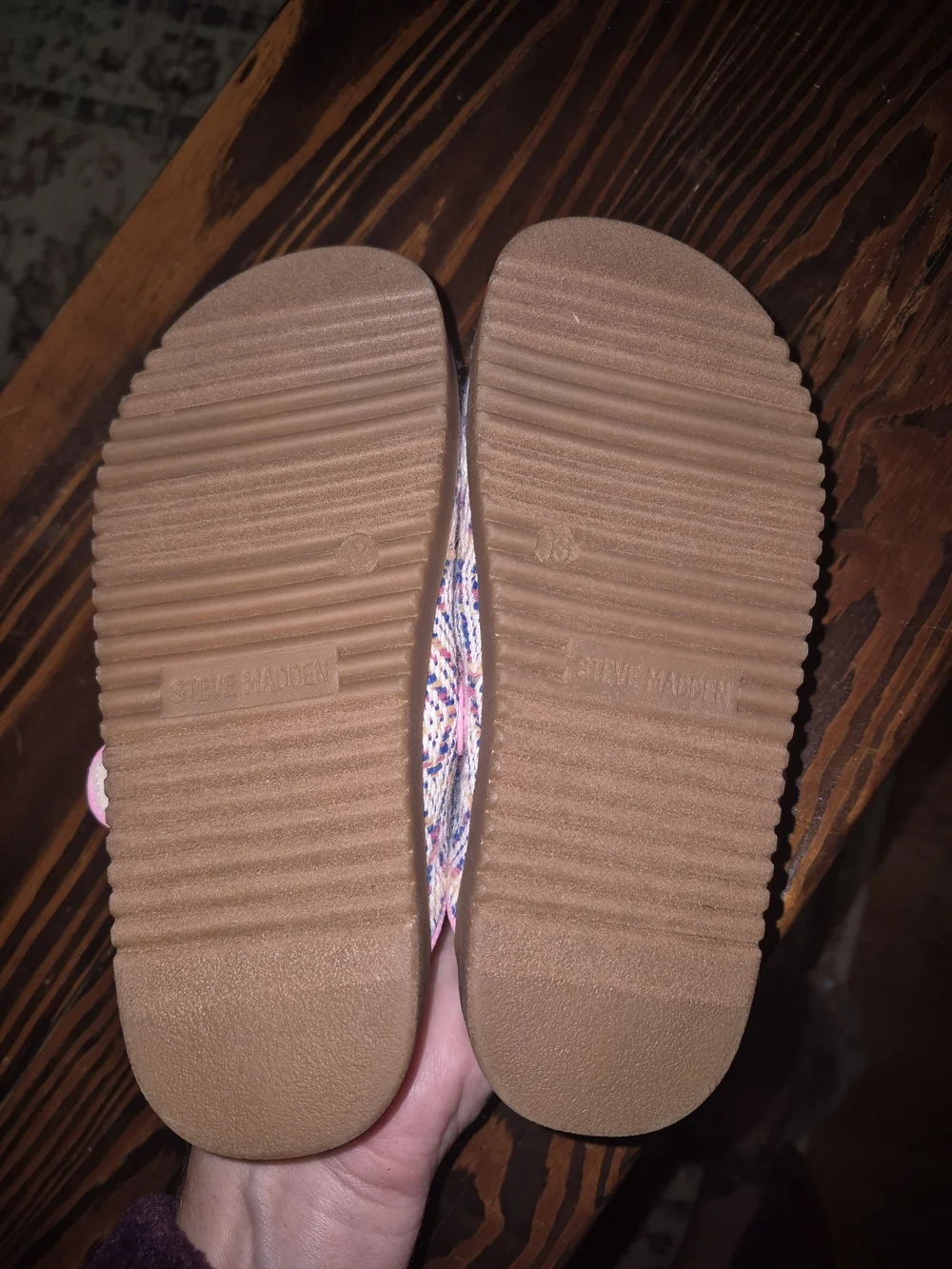 Steve Madden kids slip